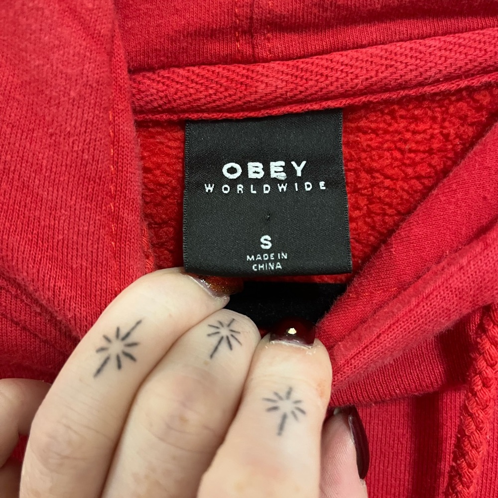 VINTAGE OBEY ROSES RED HOODIE - Picture 3 of 4
